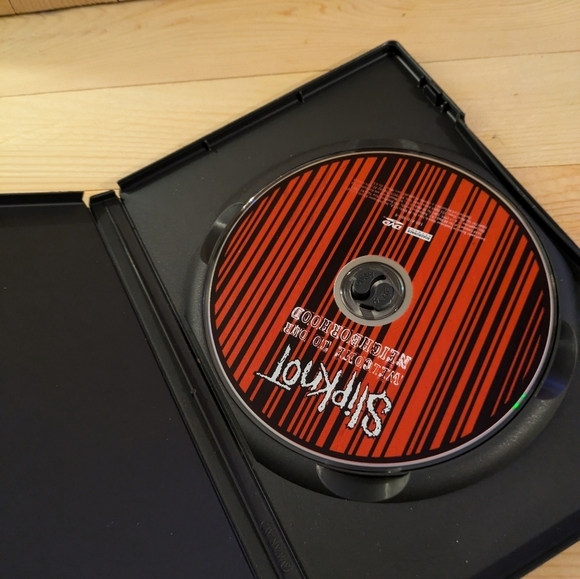 Slipknot 'Welcome to Our Neighborhood' DVD Pre-owned - Picture 5 of 6